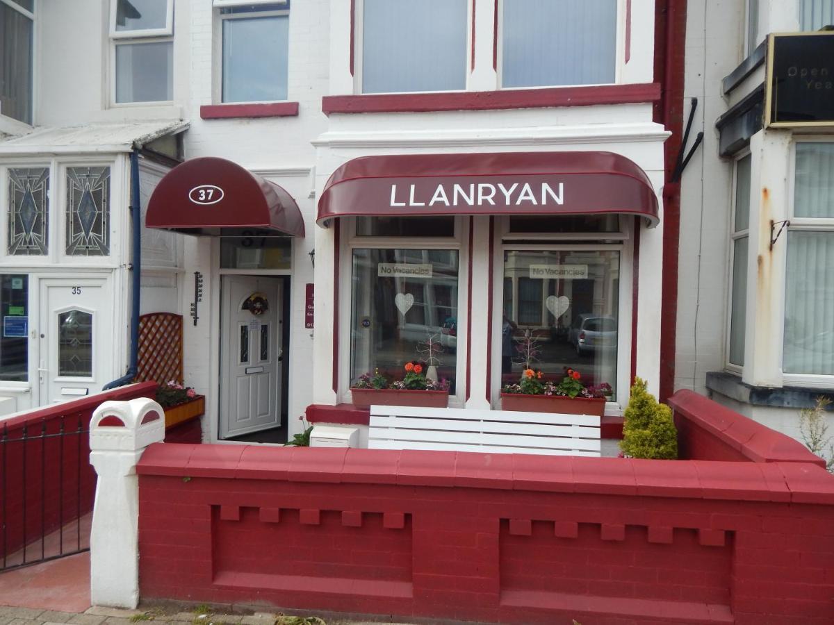 Llanryan Guest House Blackpool Exterior photo